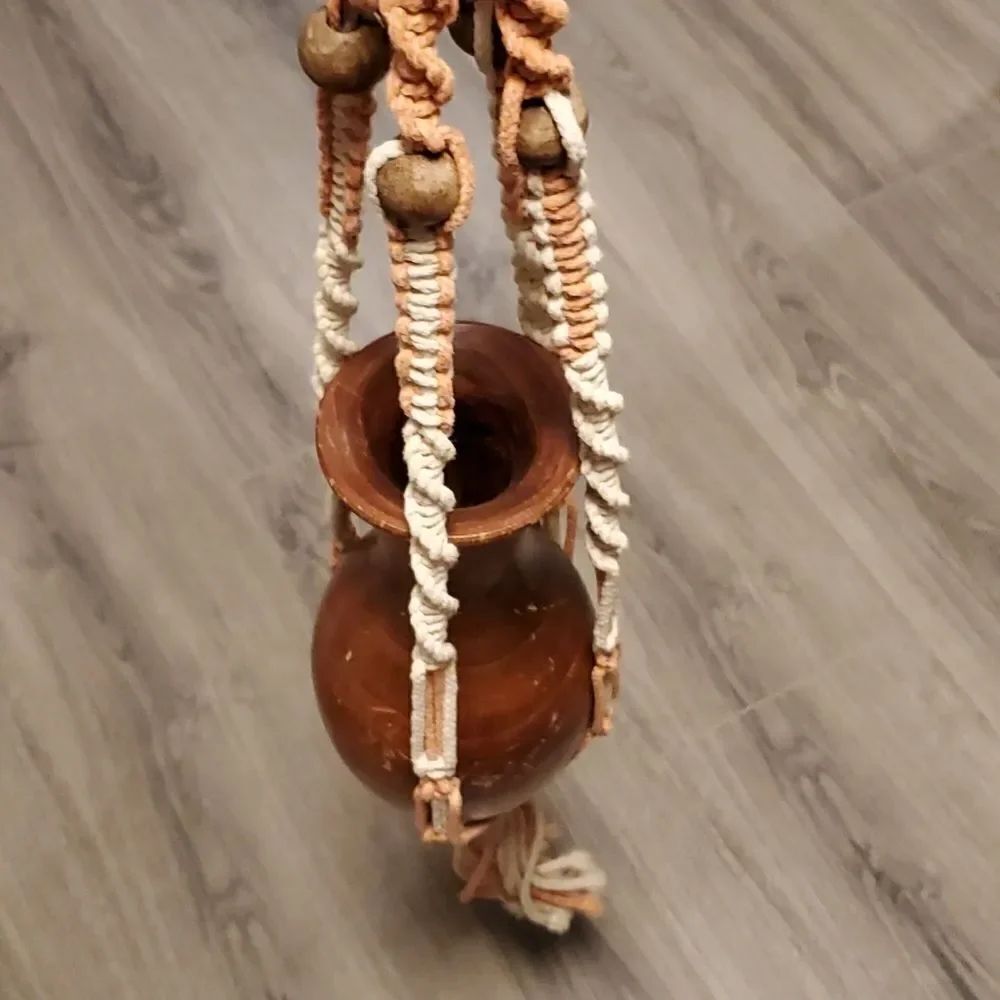Vintage Rust/Ivory Macrame Plant Holder